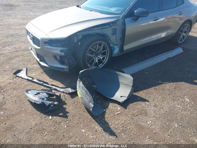 7JRA22TM8KG003488 Volvo S60 T6 R-design