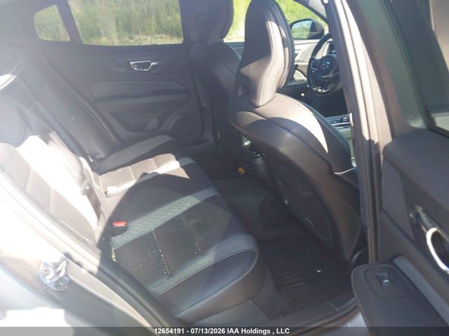7JRA22TM8KG003488 Volvo S60 T6 R-design
