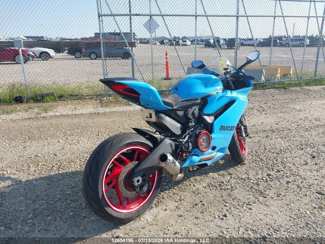 Продажа на аукционе авто 2016 Ducati Superbike 959 Panigale, vin: ZDM14B1W8GB000743, номер лота: 12654196
