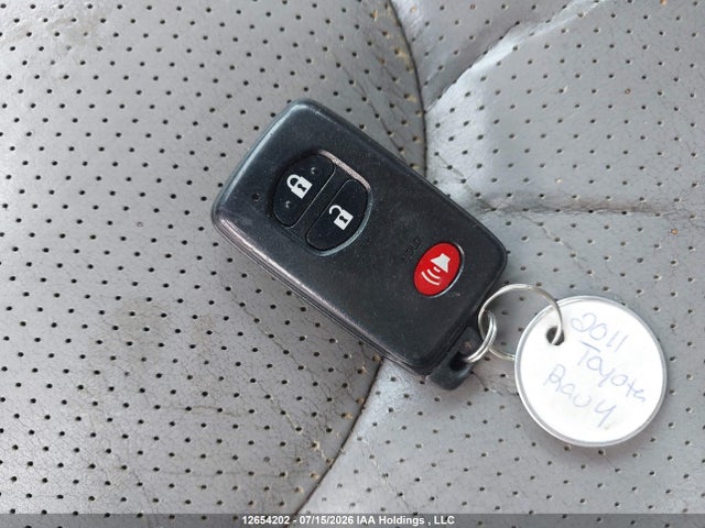 2011 Toyota Rav4 Limited მანქანა იყიდება აუქციონზე, vin: 2T3DF4DV3BW104638, აუქციონის ნომერი: 12654202