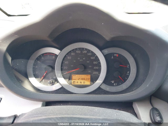 2011 Toyota Rav4 Limited მანქანა იყიდება აუქციონზე, vin: 2T3DF4DV3BW104638, აუქციონის ნომერი: 12654202