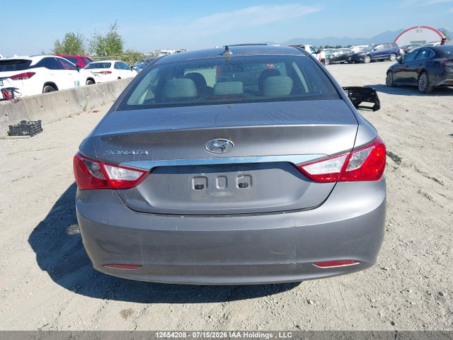 12654208 :رقم المزاد ، 5NPEB4AC0CH404441 vin ، 2012 Hyundai Sonata Gls مزاد بيع