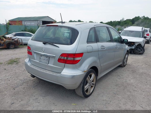 2011 Mercedes-benz B200 მანქანა იყიდება აუქციონზე, vin: WDDFH3DB2BJ607147, აუქციონის ნომერი: 12654210