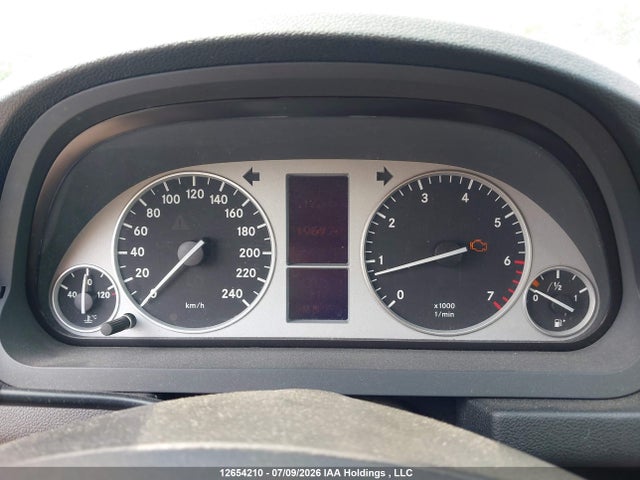 2011 Mercedes-benz B200 მანქანა იყიდება აუქციონზე, vin: WDDFH3DB2BJ607147, აუქციონის ნომერი: 12654210
