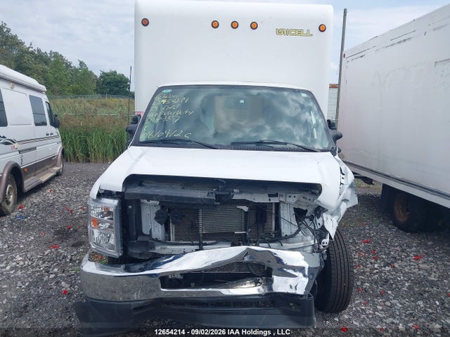 Ford Econoline E450 Super Duty Cutaway Van 2024 1FDXE4FN8RDD14457 Image 13