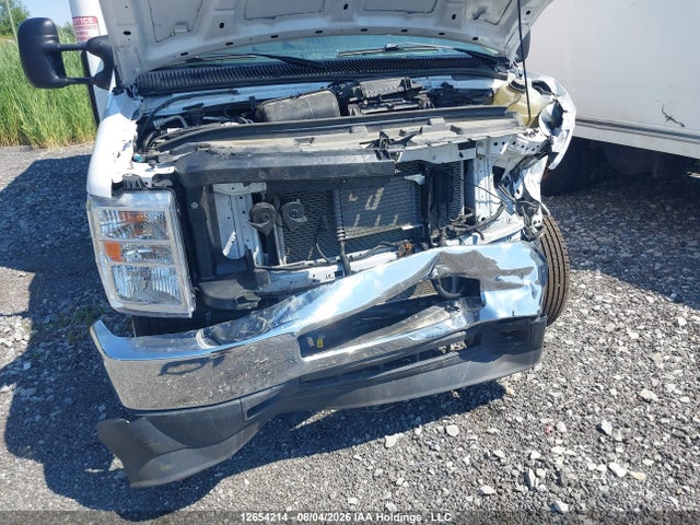 Ford Econoline E450 Super Duty Cutaway Van 2024 1FDXE4FN8RDD14457 Image 6