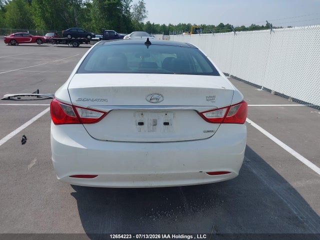 2012 Hyundai Sonata მანქანა იყიდება აუქციონზე, vin: 5NPEC4ACXCH311584, აუქციონის ნომერი: 12654223