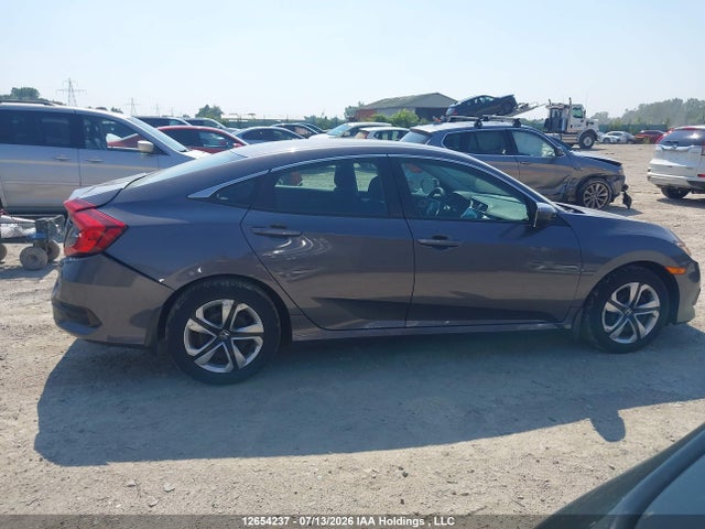 Honda Civic Lx 2018 2HGFC2E51JH027465 Image 13