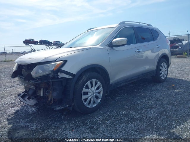 Nissan ROGUE S/SV 2015 5N1AT2MTXFC902878 Image 2