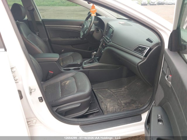 Продаж на аукціоні авто 2017 Hyundai Elantra Limited Se, vin: KMHD84LF6HU358995, номер лоту: 12654299