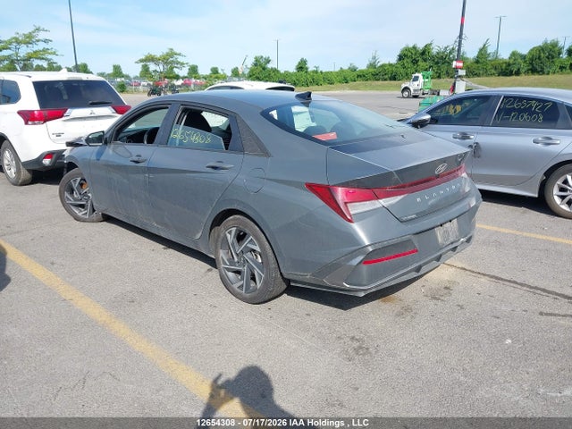 Hyundai Elantra Preferred With Tech Package 2025 KMHLM4DG3SU969606 Image 3