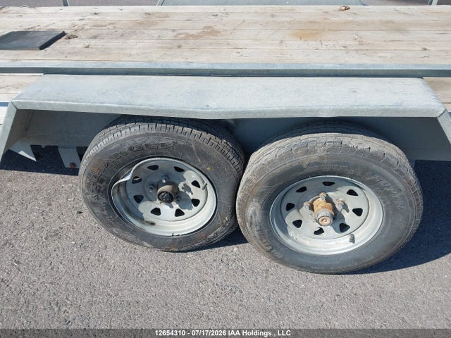 2LCUM2D65NS001536 Larochelle La39te