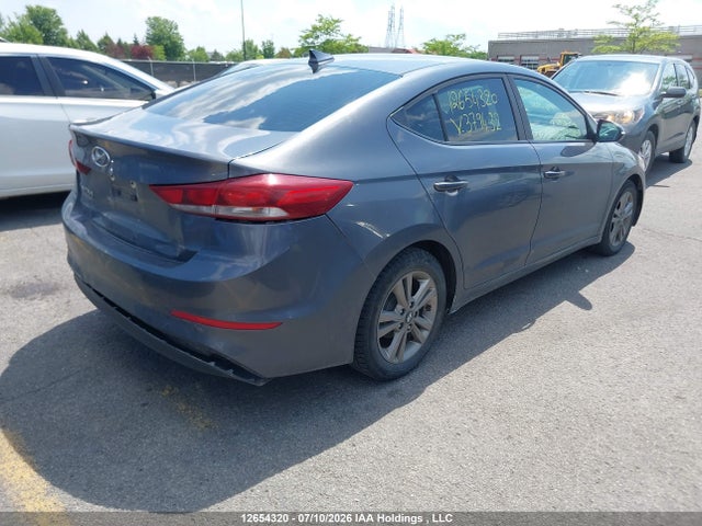Продажа на аукционе авто 2017 Hyundai Elantra Gl, vin: KMHD84LF1HU379432, номер лота: 12654320