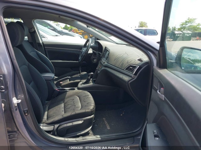 Продажа на аукционе авто 2017 Hyundai Elantra Gl, vin: KMHD84LF1HU379432, номер лота: 12654320