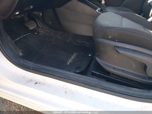 Hyundai Accent Preferred 2019 3KPC25A32KE051216 Image 6
