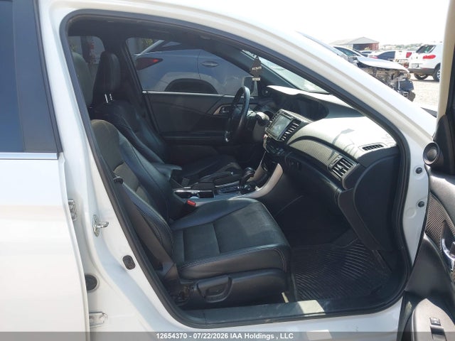Honda Accord 2017 1HGCR2F53HA803992 Image 5