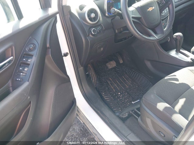 Chevrolet TRAX LS 2016 3GNCJKSB7GL276409 Image 21