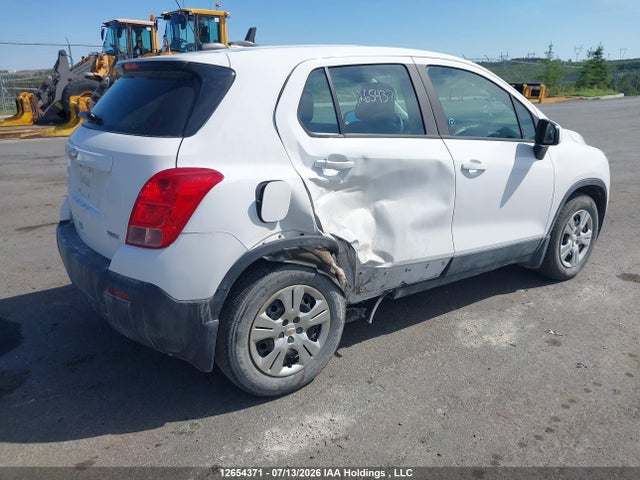 Chevrolet TRAX LS 2016 3GNCJKSB7GL276409 Image 4