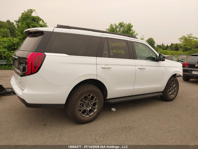 2026 Ford Expedition Active მანქანა იყიდება აუქციონზე, vin: 1FMJU1J80TEA32016, აუქციონის ნომერი: 12654377