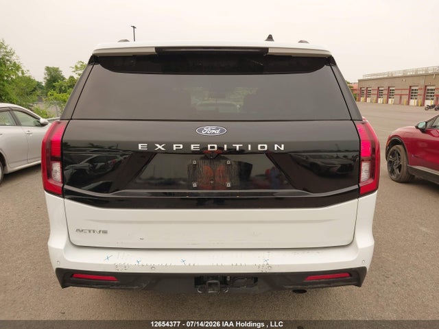 2026 Ford Expedition Active მანქანა იყიდება აუქციონზე, vin: 1FMJU1J80TEA32016, აუქციონის ნომერი: 12654377