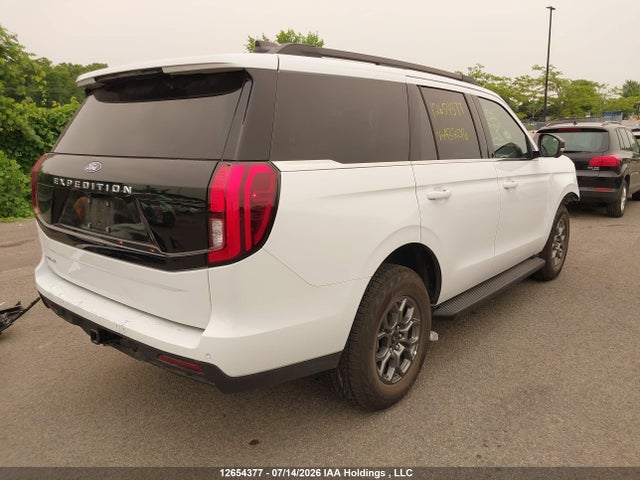 2026 Ford Expedition Active მანქანა იყიდება აუქციონზე, vin: 1FMJU1J80TEA32016, აუქციონის ნომერი: 12654377