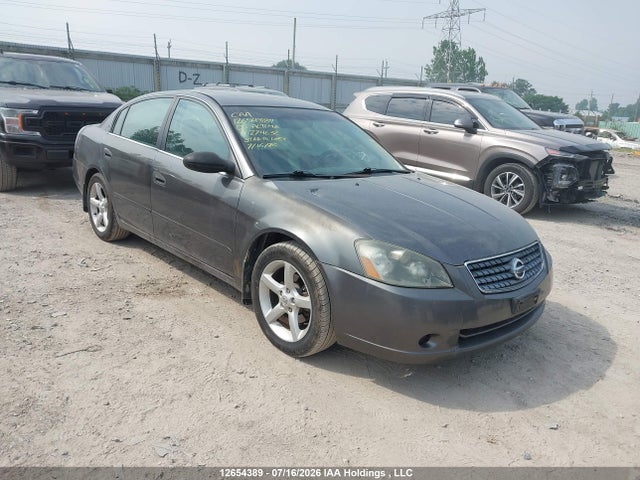2005 Nissan Altima Se/sl/se-r მანქანა იყიდება აუქციონზე, vin: 1N4BL11E75C274632, აუქციონის ნომერი: 12654389
