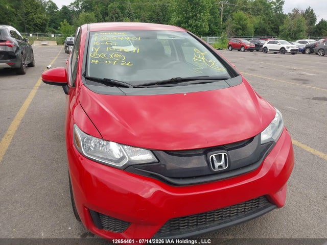 Honda FIT LX 2016 3HGGK5G56GM104671 Image 12