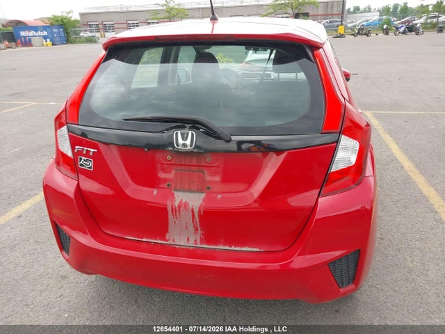 Honda FIT LX 2016 3HGGK5G56GM104671 Image 16