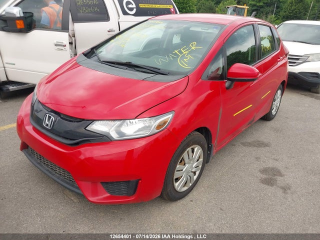Honda FIT LX 2016 3HGGK5G56GM104671 Image 2