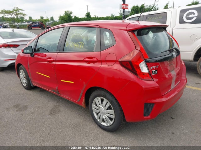 Honda FIT LX 2016 3HGGK5G56GM104671 Image 3