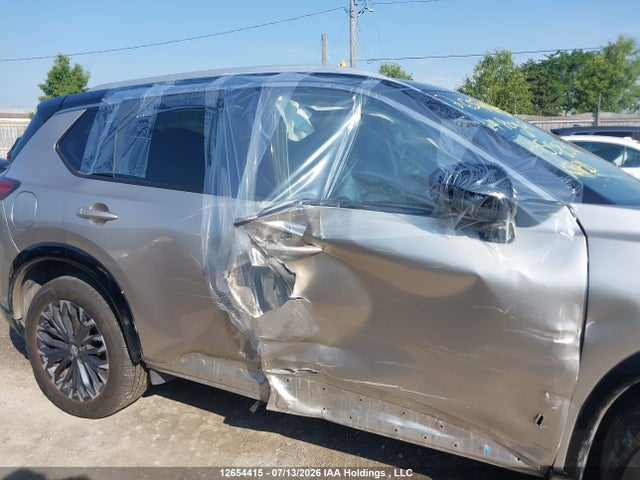 Nissan Rogue Platinum 2024 JN8BT3DD9RW455832 Image 18