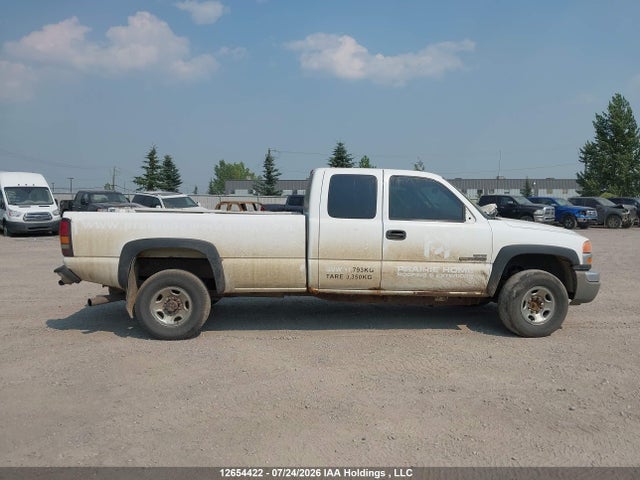 12654422 :رقم المزاد ، 1GTHK39D86E255656 vin ، 2006 Gmc New Sierra K3500 مزاد بيع