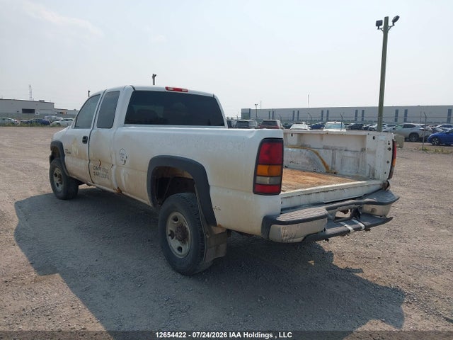 12654422 :رقم المزاد ، 1GTHK39D86E255656 vin ، 2006 Gmc New Sierra K3500 مزاد بيع
