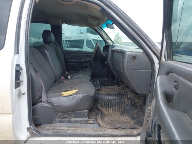 12654422 :رقم المزاد ، 1GTHK39D86E255656 vin ، 2006 Gmc New Sierra K3500 مزاد بيع