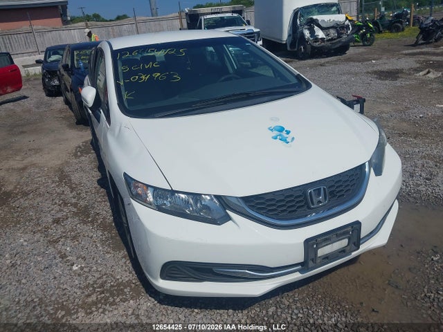 2015 2HGFB2F48FH034963 main image