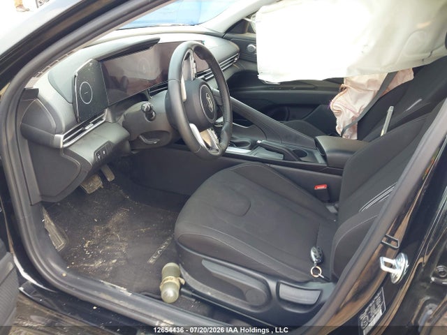 KMHLM4DG3SU026177 Hyundai Elantra Preferred With Tech Package