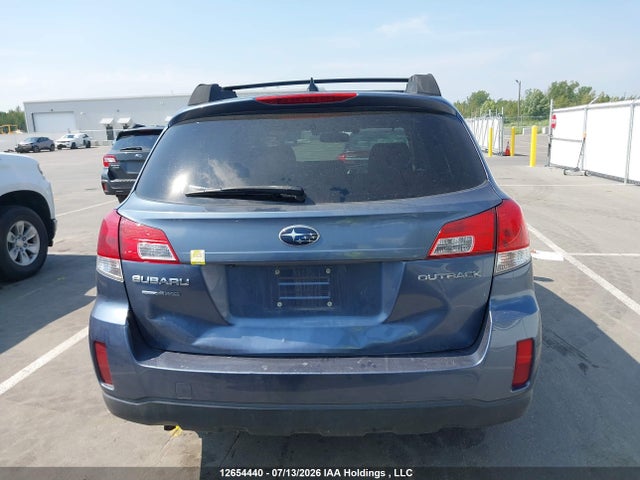 Subaru Outback 2.5i Limited Package 2014 4S4BRGNC5E3246926 Image 15