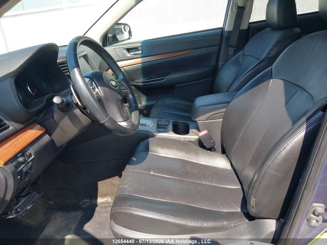 Subaru Outback 2.5i Limited Package 2014 4S4BRGNC5E3246926 Image 17