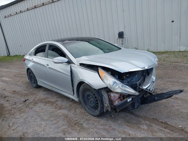 2014 Hyundai Sonata Se მანქანა იყიდება აუქციონზე, vin: 5NPEC4AC6EH823684, აუქციონის ნომერი: 12654445