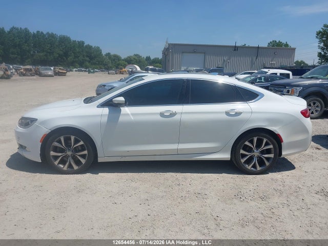 Chrysler 200 C 2016 1C3CCCCG4GN180812 Image 15