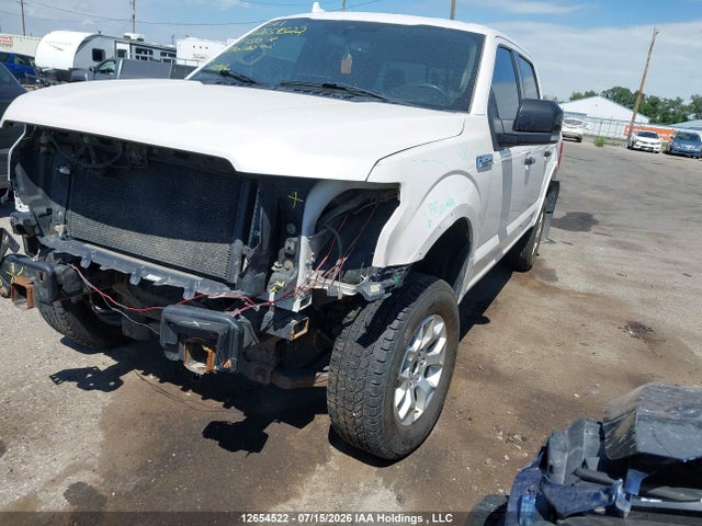 Ford F-150 Lariat 2018 1FTEW1E55JKD90582 Image 2