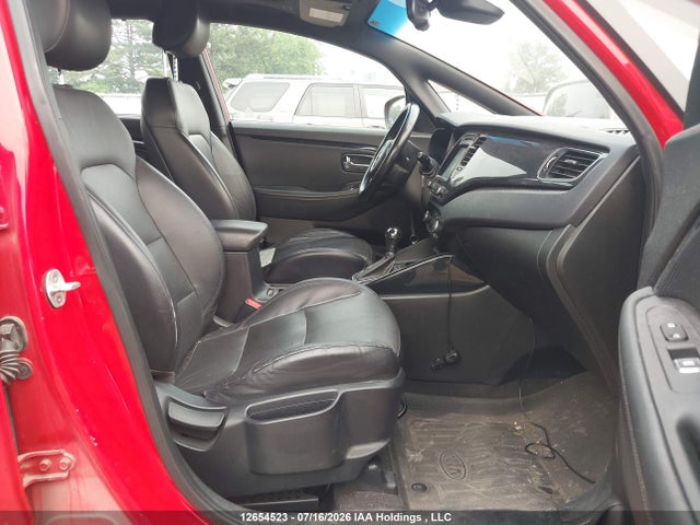 KIA Rondo 2016 KNAHU8A36G7126246 Image 5