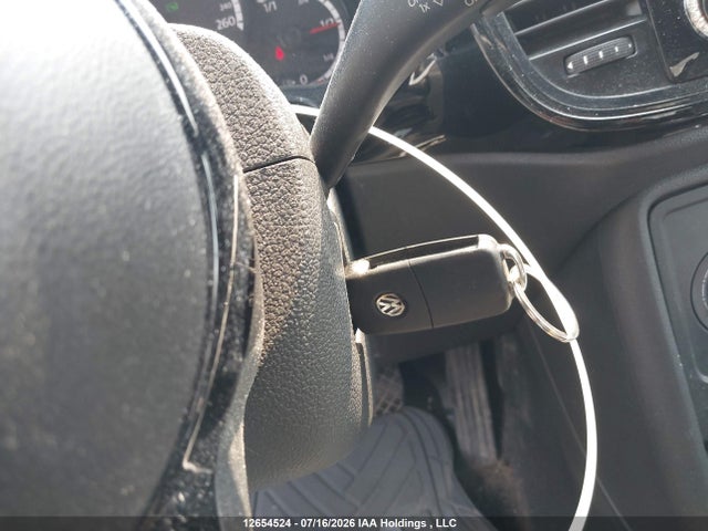 Продаж на аукціоні авто 2016 Volkswagen Beetle, vin: 3VWJ07AT8GM618869, номер лоту: 12654524