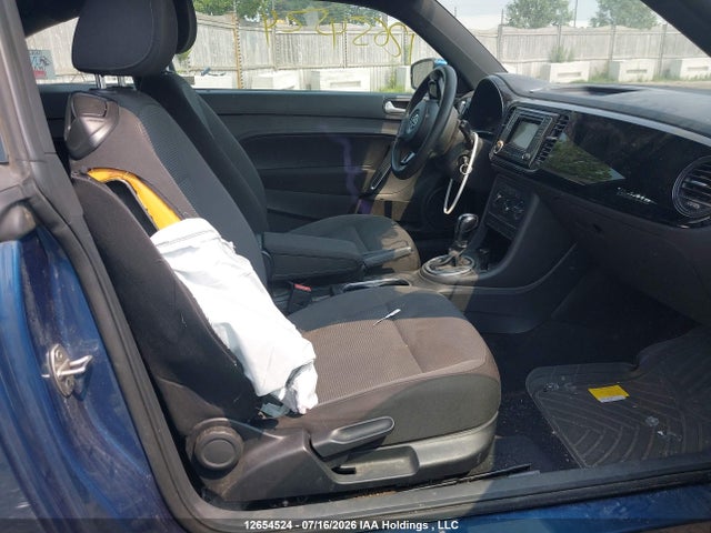 Продажа на аукционе авто 2016 Volkswagen Beetle, vin: 3VWJ07AT8GM618869, номер лота: 12654524
