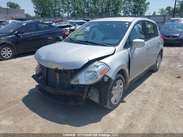 12654538 :رقم المزاد ، 3N1BC1CPXBL376681 vin ، 2011 Nissan Versa 1.8s مزاد بيع