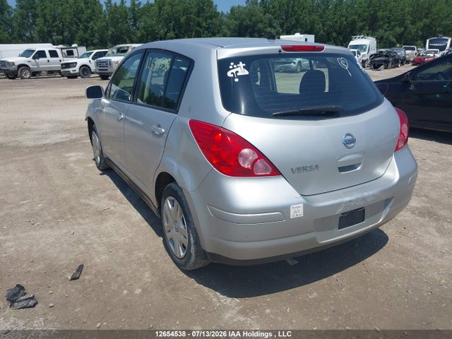 12654538 :رقم المزاد ، 3N1BC1CPXBL376681 vin ، 2011 Nissan Versa 1.8s مزاد بيع