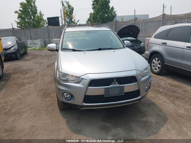 2013 Mitsubishi Outlander Xls მანქანა იყიდება აუქციონზე, vin: JA4JT5AX1DU602046, აუქციონის ნომერი: 12654539