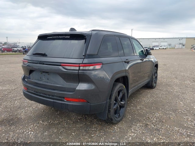 1C4RJHAG3RC204155 Jeep Grand Cherokee Laredo/altitude