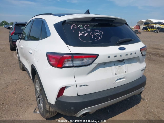12654587 :رقم المزاد ، 1FMCU9CZ9NUB10718 vin ، 2022 Ford Escape Sel Hybrid مزاد بيع