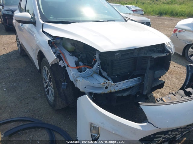 12654587 :رقم المزاد ، 1FMCU9CZ9NUB10718 vin ، 2022 Ford Escape Sel Hybrid مزاد بيع